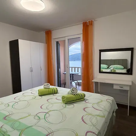 Apartman 5 Majba *